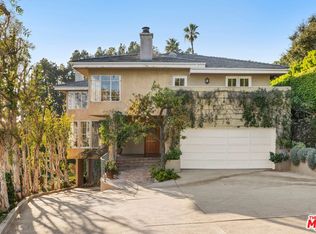 1114 Schuyler Rd, Beverly Hills, CA 90210