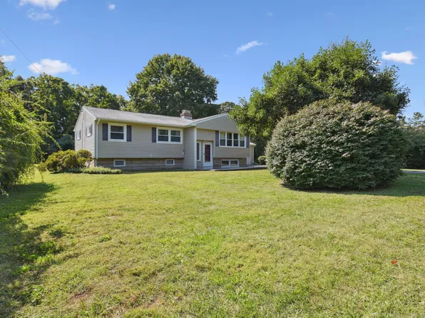 7 Riverbend Drive, Stonington, CT 06355