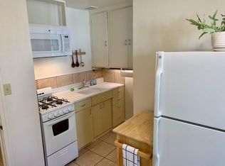 306 Cliff St APT 11, Santa Cruz, CA 95060