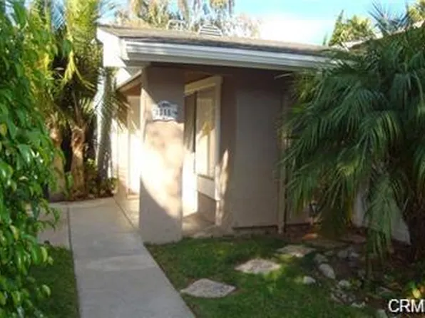 1311 Via Santiago Unit A, Corona, CA 92882