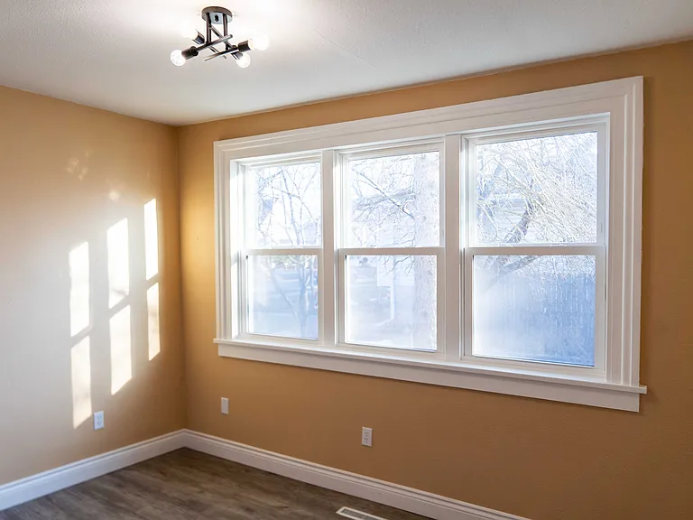 34 Budlong St #1 — Photo 12