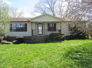 51 W Doak Rd, Manchester, TN 37355