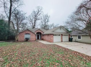 309 Rolling Hills Dr, Conroe, TX 77304