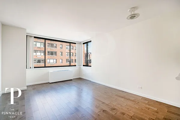 Rented by Compass | media 13