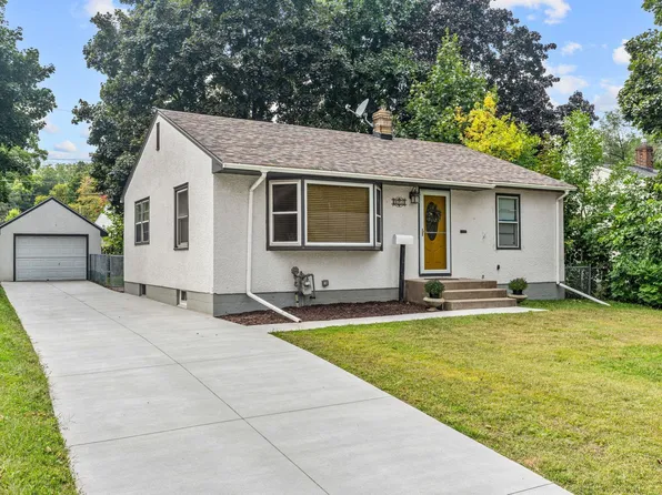 271 English St, Saint Paul, MN 55106