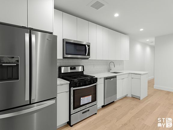 3rd image of 1793 Bedford Ave #2B