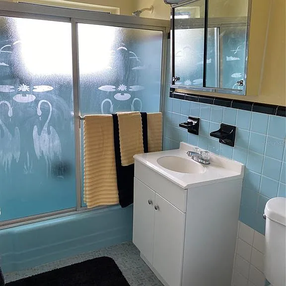 22088 Belinda Ave — Photo 12