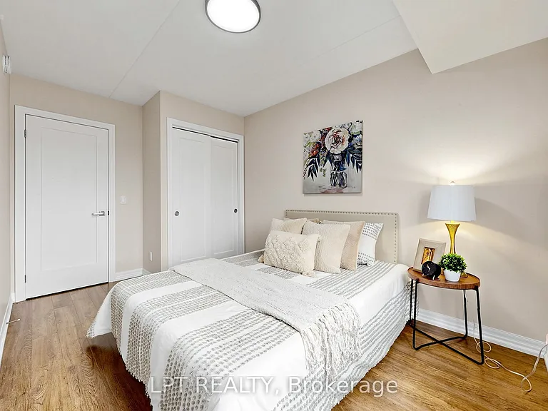 104 Summit Ridge Dr — Photo 32