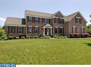9 Bunting Dr, Chesterfield, NJ 08515