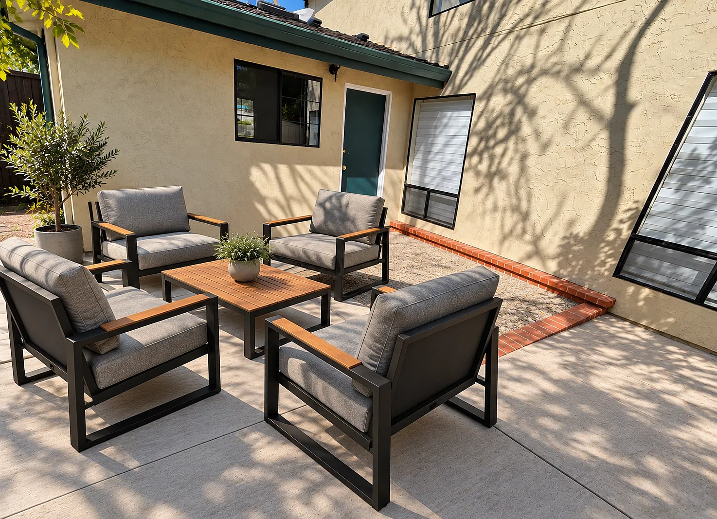 1 bed, 450 sqft, $2,600 — Photo 1