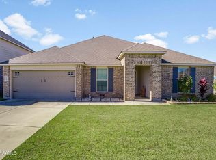135 Grace View Dr, Lafayette, LA 70506