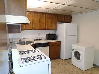 Rented by 18 REALTY