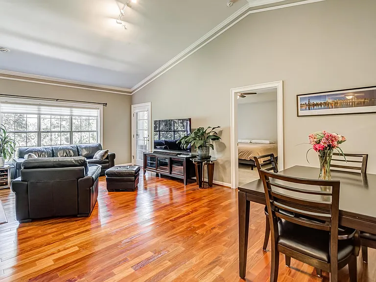 3275 Lenox Rd NE #407 — Photo 11