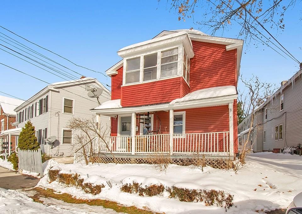 2nd image of 398 Pleasant St