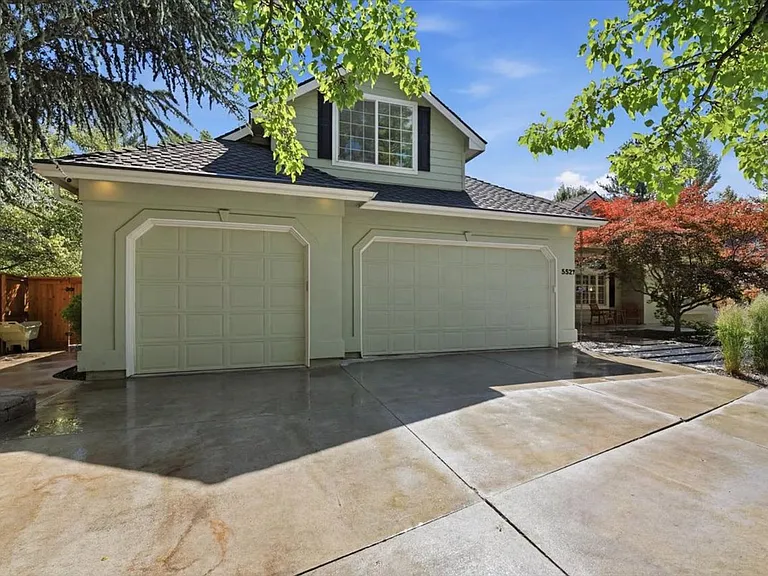 5521 E Quartersawn St — Photo 3
