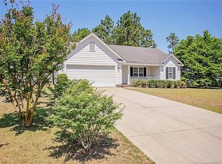 106 Haywood Dr, Raeford, NC 28376