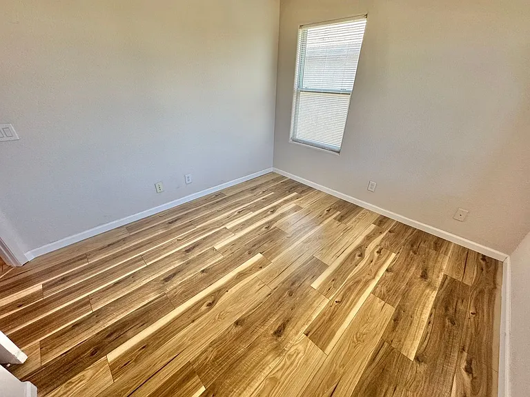4972 W Moberly Ave — Photo 13