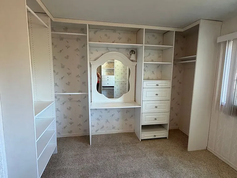 625 E Wilmington Ave — Photo 23