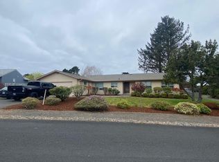 90532 Birdie Dr, Warrenton, OR 97146