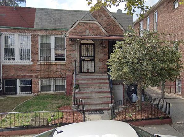 new-york-city-new-york-458408894 picture