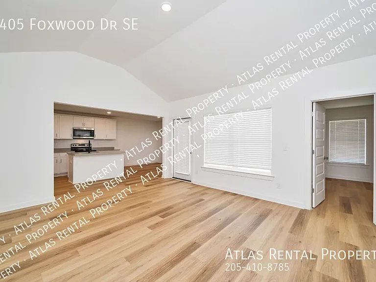 4405 Foxwood Dr — Photo 13