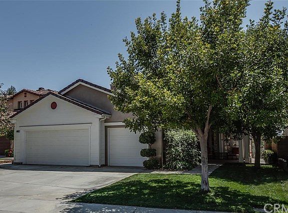 3rd image of 35665 Pecan Tree Ln