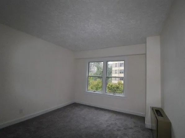 3901 Cathedral Ave NW #26, Washington, DC 20016