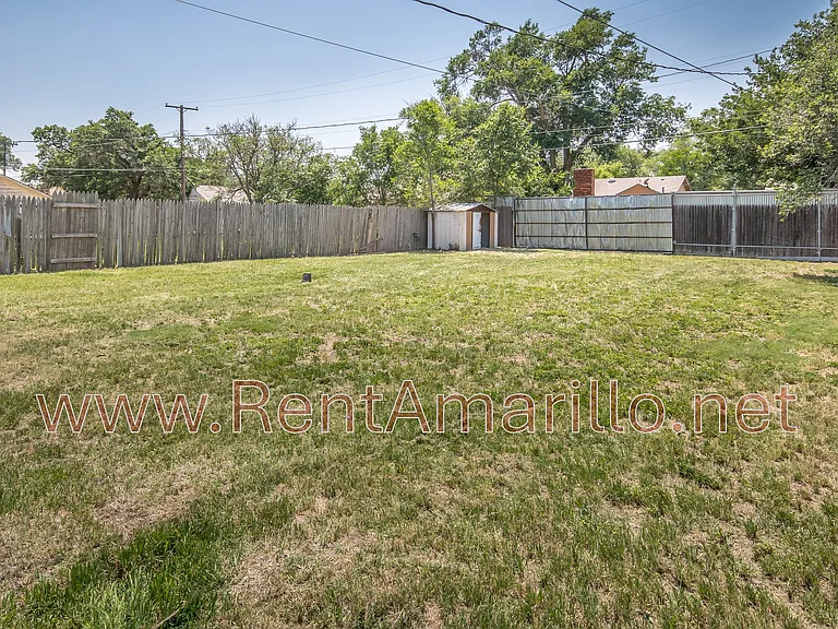 1624 S Ong St — Photo 15