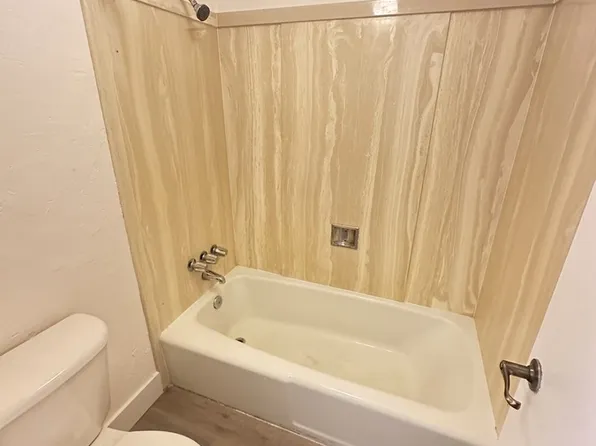 2270 E 4500 S APT 7B, Holladay, UT 84117