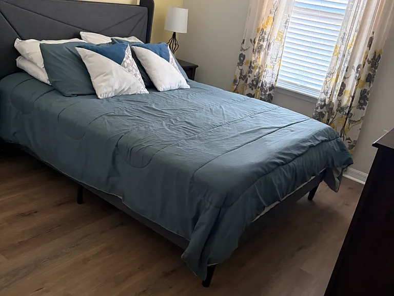 2078 Rome Dr — Photo 9