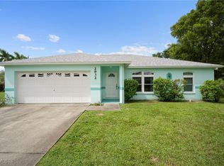 2932 Holly Rd, Fort Myers, FL 33901