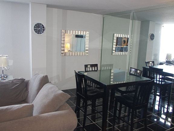 2nd image of 1600 SE 15th St APT 606