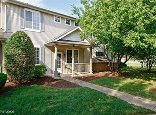 77 Coralbell Ct, Romeoville, IL 60446