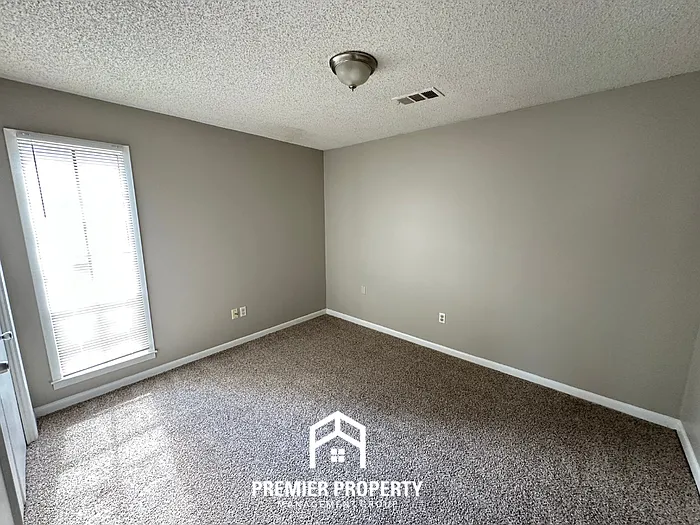 6167 Scarlet Leaf Dr — Photo 14