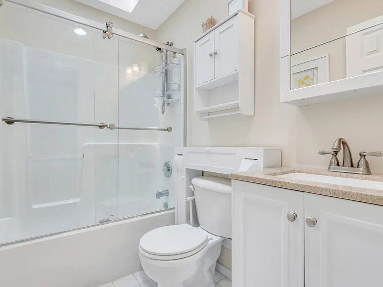 11 Georgia Pl — Photo 15
