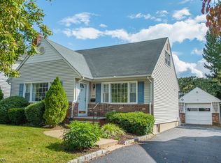 2014 Prospect Ave, Scotch Plains, NJ 07076