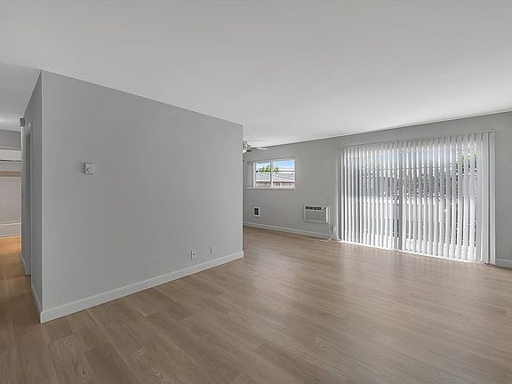 3rd image of 1616 Hollenbeck Ave APT 20