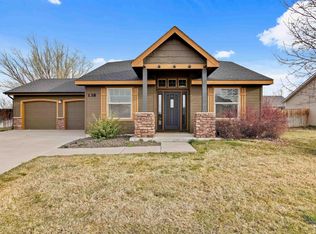 138 NE Lotus Ct, Mountain Home, ID 83647