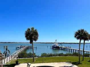 111 Inlet Dr, Saint Augustine, FL 32080