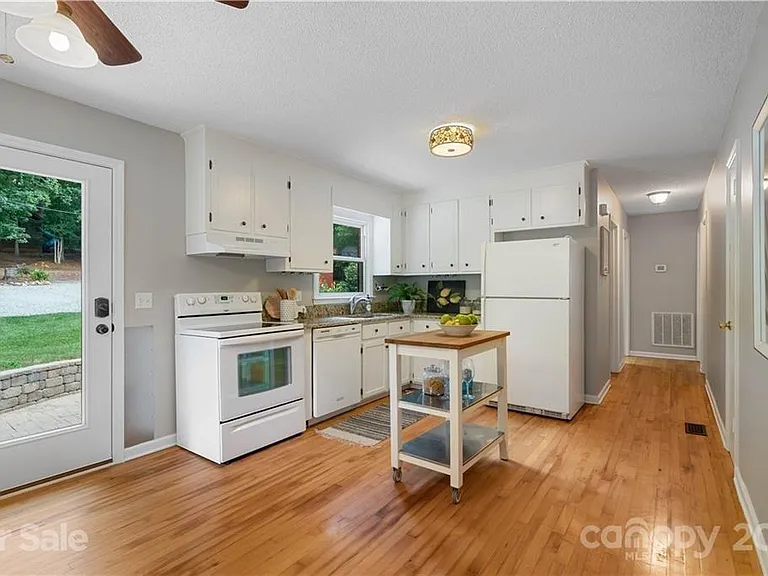 6214A Bud Huey Rd — Photo 11