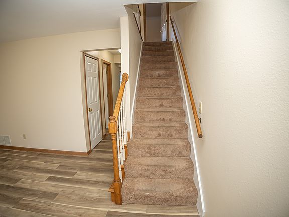 5th image of 1112 Jefferson St #I