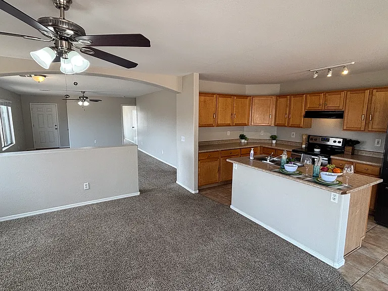 15070 N 150th Ln — Photo 6