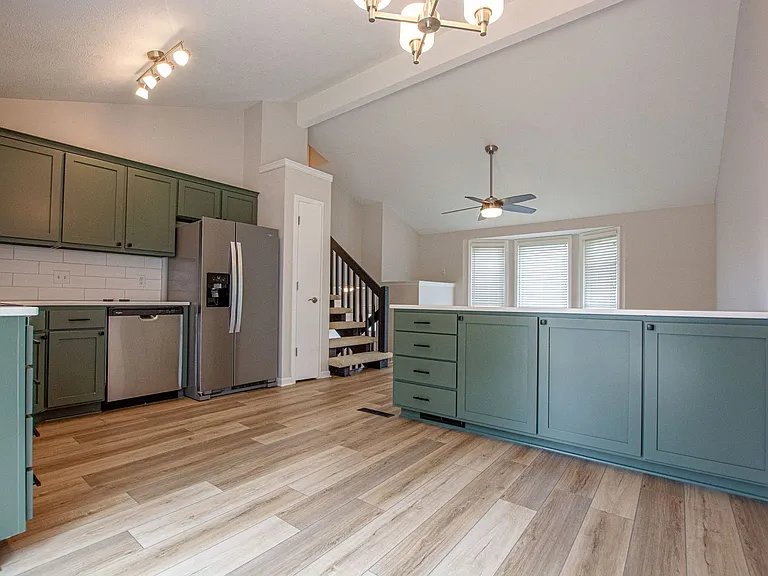 7108 Audrey St — Photo 4