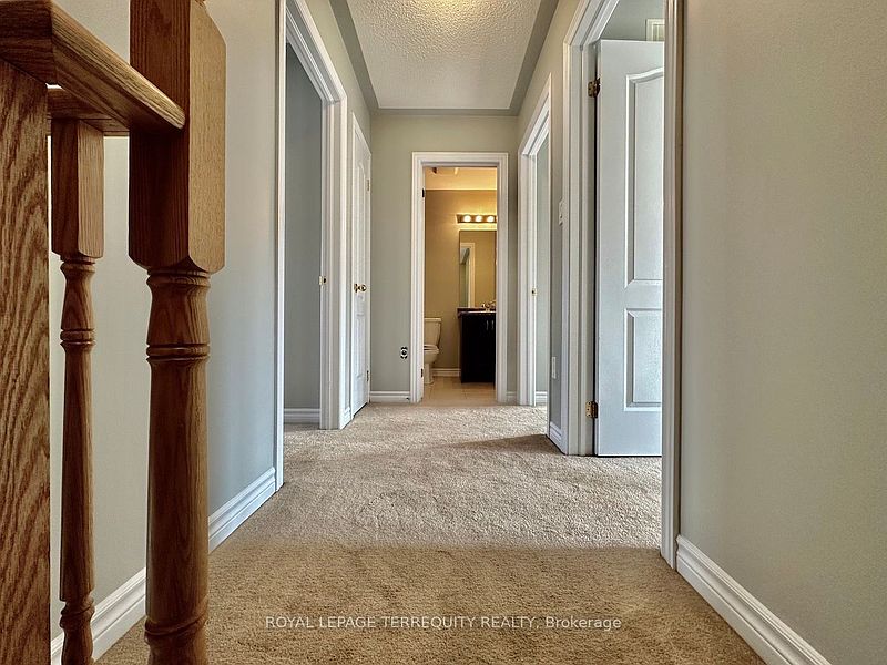 Brampton Townhouse for rent - 4 Bedrooms — photo 15