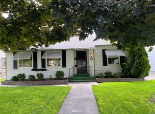 216 F St SW, Ephrata, WA 98823
