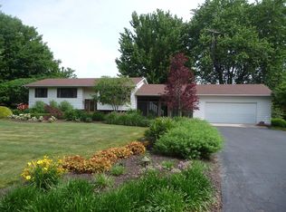 405 E 1000 N, Chesterton, IN 46304