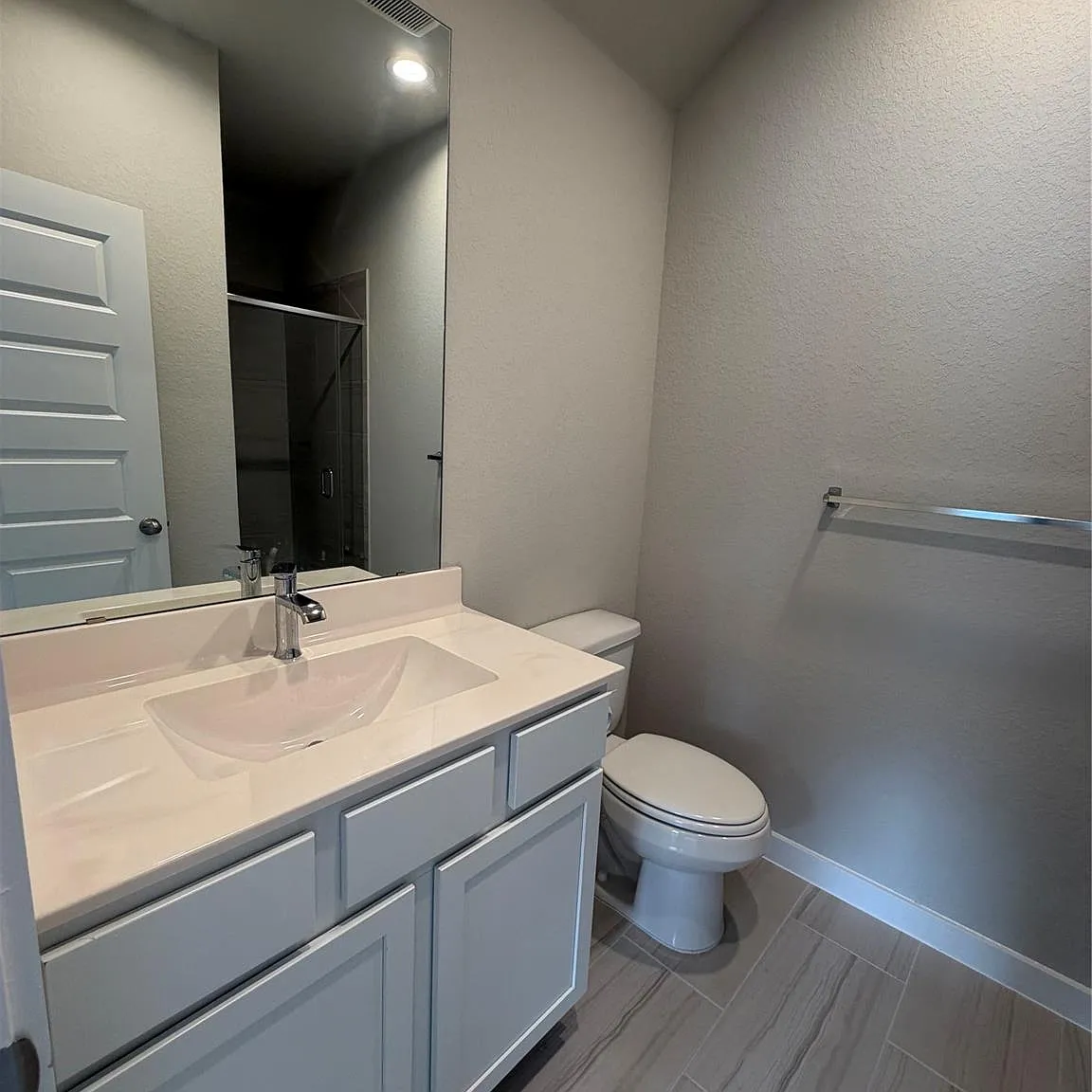 4 bed, 3.0 bath, 1903 sqft, $2,500 — Photo 4