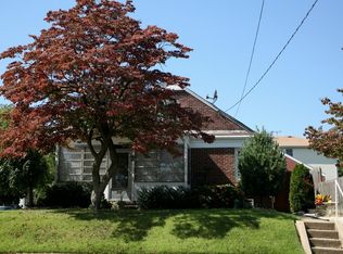 816 W Elm St, Linden, NJ 07036