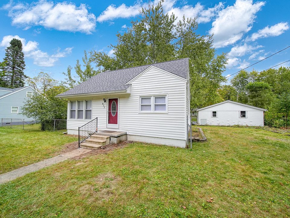 1st image of 933 Varden Dr