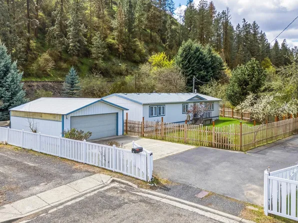 421 W A Ave, Colfax, WA 99111